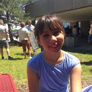 Meet your Posher, Chloe